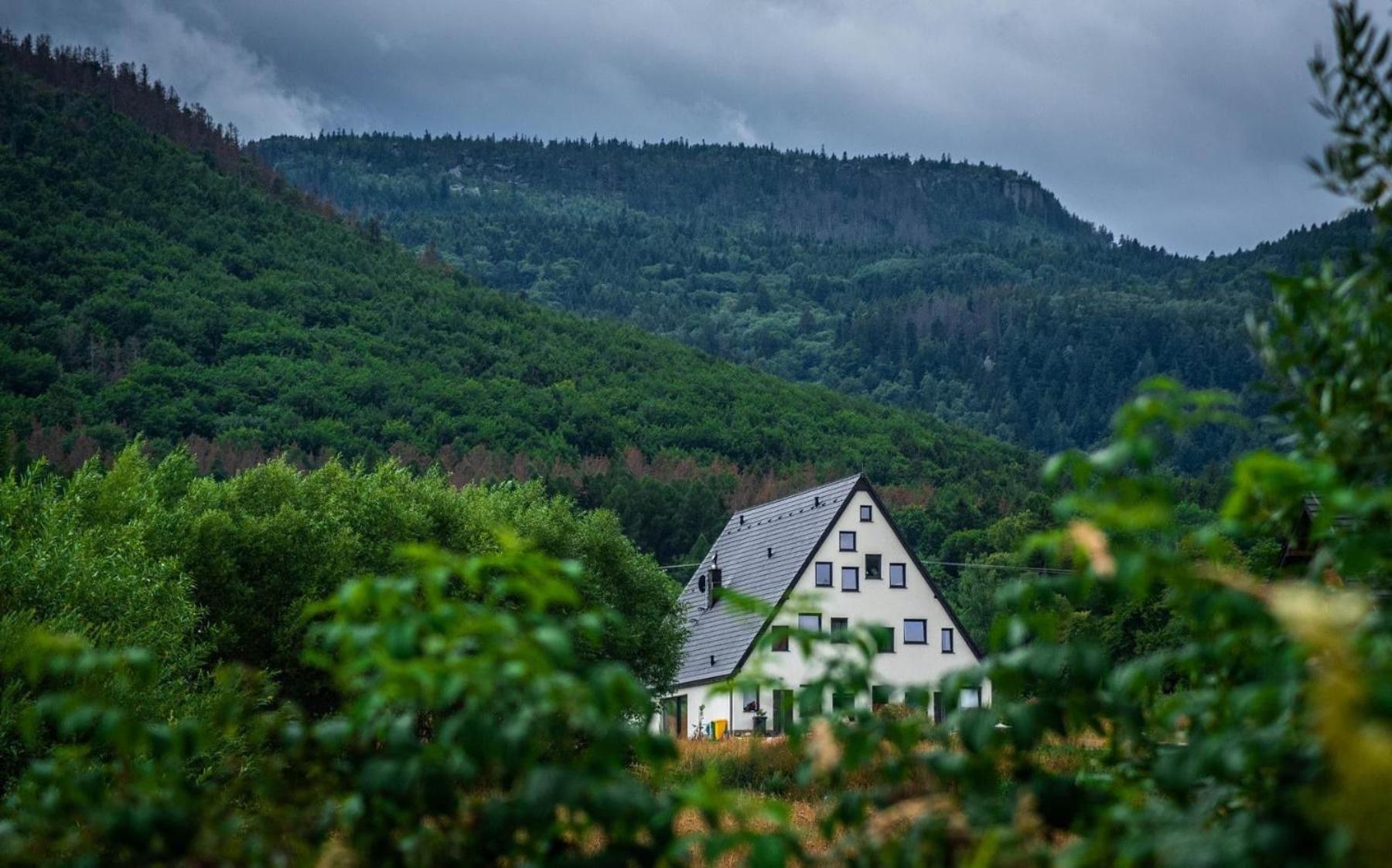 Otulina Dom W Gorach Stolowych Pod Szczelincem Pogranicze Pl-Cz Radkow Exterior foto